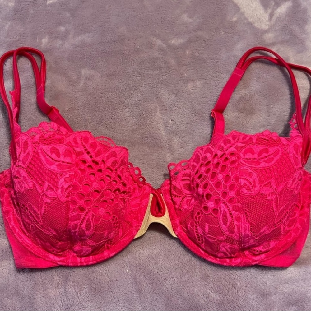 Victoria’s Secret Lightly Lined Demi
